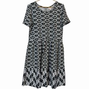 Womens Dress 3XL Black White Pockets Back Zip Boho Casual Stretch Midi Plus Size